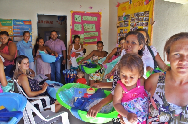 Secretaria de Assistência Social entrega kits para grupo de gestantes   - Imagem 11
