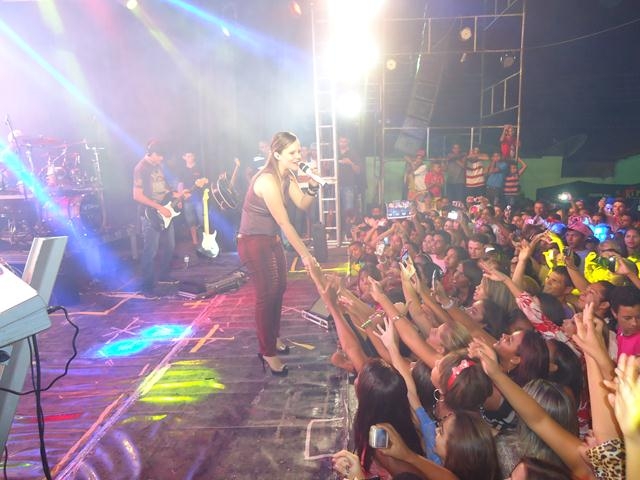 Banda Desejo de Menina atraí Multidão na 1° Noite da XXXI Semana da Juventude - Imagem 185