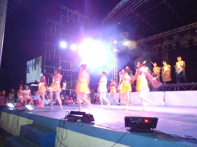 Banda Desejo de Menina atraí Multidão na 1° Noite da XXXI Semana da Juventude - Imagem 6