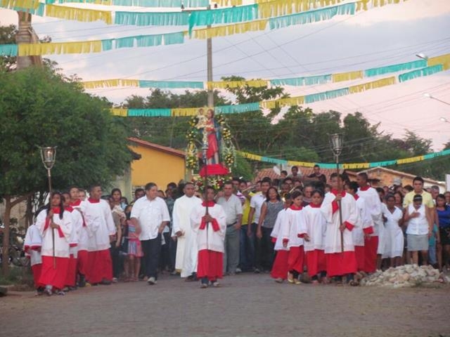 Começou hoje os Festejos do Bairro São Cristóvão - Imagem 18