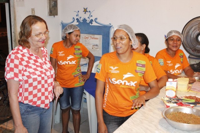 Prefeita Salete Rego visita alunos do PRONATEC em Miguel Alves - Imagem 9
