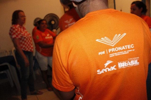 Prefeita Salete Rego visita alunos do PRONATEC em Miguel Alves - Imagem 6