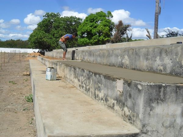 Prefeito e Secretario de Esporte Fazem Vistoria em Estádio  - Imagem 2