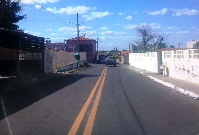 Prefeitura faz a sinalização horizontal e eletrônica de ruas asfaltadas - Imagem 1