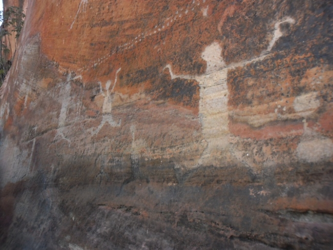 Estudiosos começam a visitar/pesquisar pinturas rupestres em Redenção do Gurguéia - Imagem 13