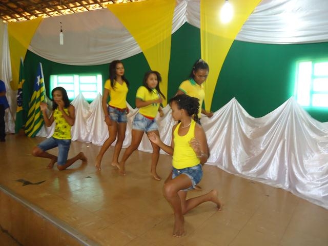 Secretaria Municipal de Educação realizou Culminância do Projeto Juntos Num Só Ritmo - Imagem 119