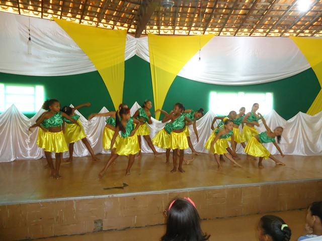 Secretaria Municipal de Educação realizou Culminância do Projeto Juntos Num Só Ritmo - Imagem 16