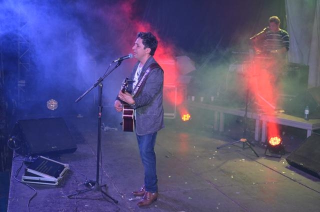 Quarta Romântica Finalizou o 4° dia da XXXI Semana Cultural da Juventude Ipiranguense - Imagem 121