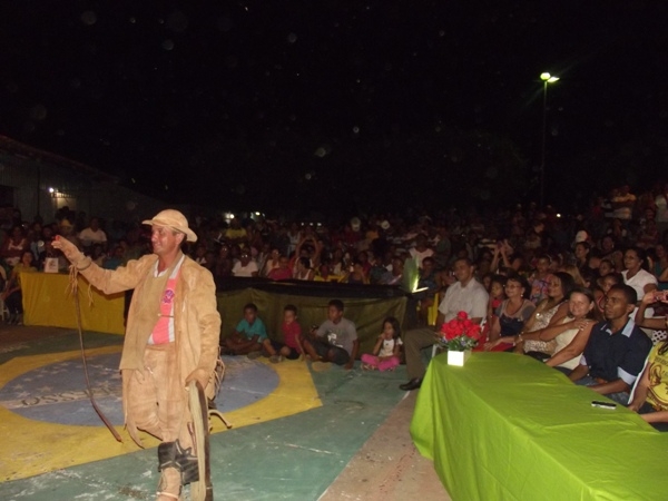 População Prestigia Abertura da 40ª Festa do Vaqueiro de Santa Rosa - Imagem 43