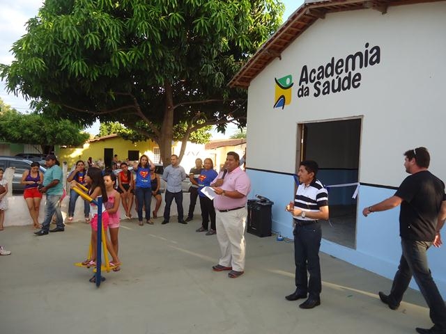 Prefeito Dr. Zé Maria inaugurou a Academia da Saúde - Imagem 59