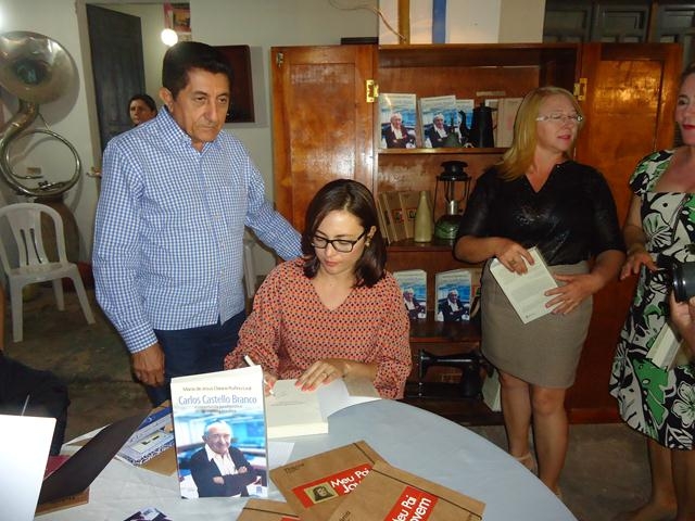 Aconteceu o II Sarau Lítero Musical na XXXI Semana da Juventude - Imagem 64