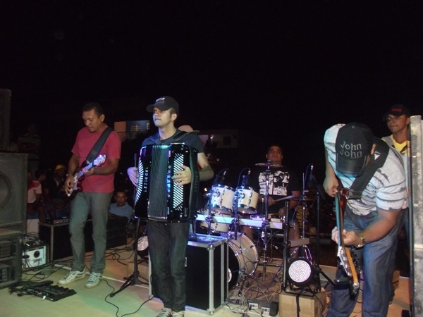 População Prestigia Abertura da 40ª Festa do Vaqueiro de Santa Rosa - Imagem 20