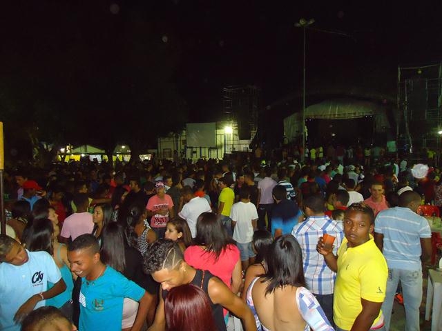 Matheus Fernandes Agitou o Público Presente na XXXI Semana da Juventude - Imagem 1