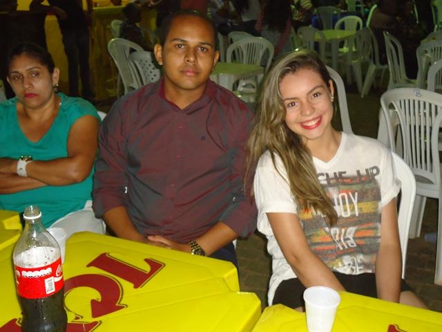 Quarta Romântica Finalizou o 4° dia da XXXI Semana Cultural da Juventude Ipiranguense - Imagem 72