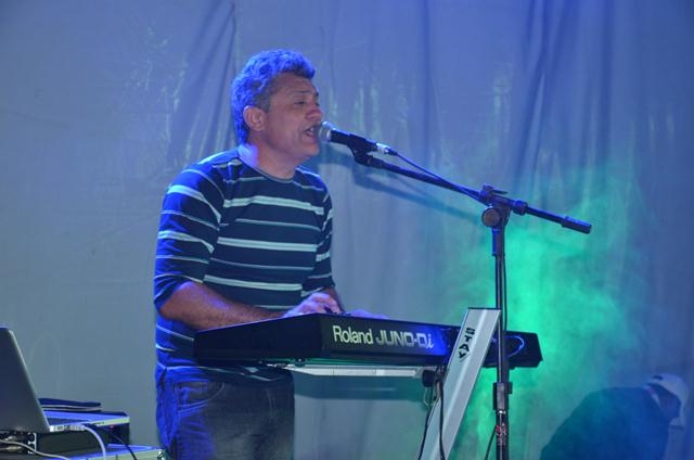 Quarta Romântica Finalizou o 4° dia da XXXI Semana Cultural da Juventude Ipiranguense - Imagem 132