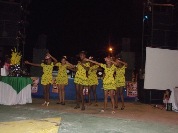 População Prestigia Abertura da 40ª Festa do Vaqueiro de Santa Rosa - Imagem 5