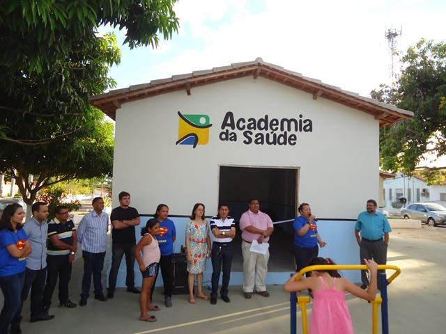 Prefeito Dr. Zé Maria inaugurou a Academia da Saúde - Imagem 47