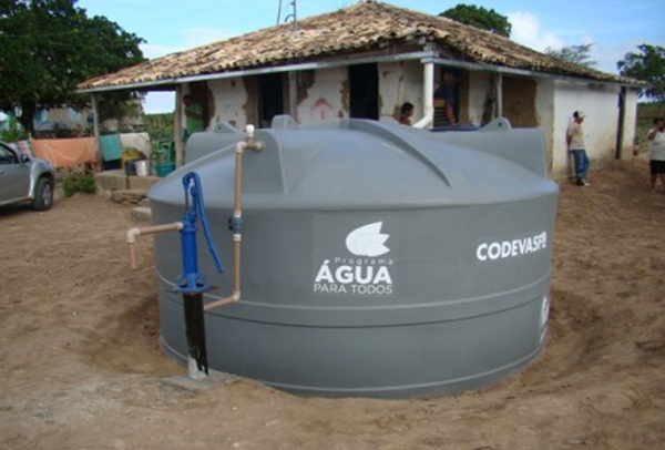 Prefeito de Cocal assina convênio para a implantação de mais de mil cisternas na zona rural - Imagem 1