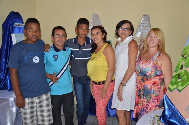 Câmara Municipal de Ipiranga Realiza Exposição de Pintura em Telas - Imagem 47