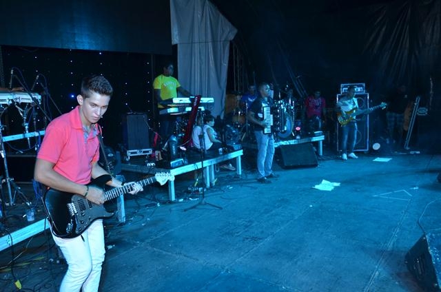 Banda Forró Sacode Colocou todo mundo Pra Dançar - Imagem 55