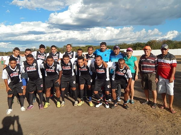 Fluminense sai na frente e garante 3 pontos na competição - Imagem 2