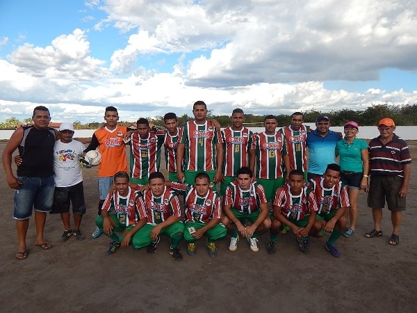 Fluminense sai na frente e garante 3 pontos na competição - Imagem 1