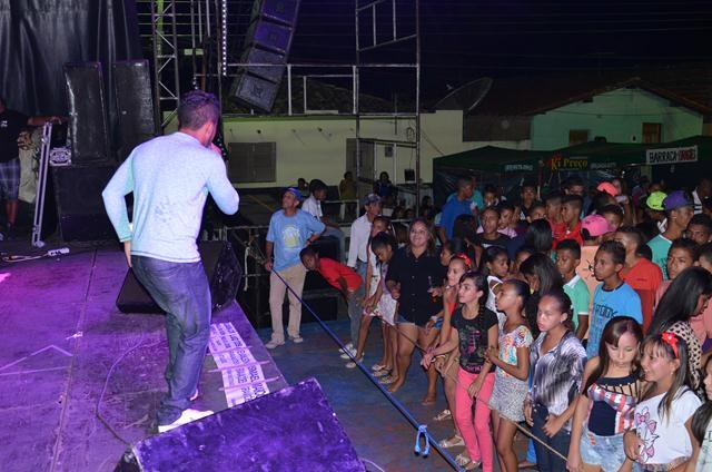 Banda Forró Sacode Colocou todo mundo Pra Dançar - Imagem 48