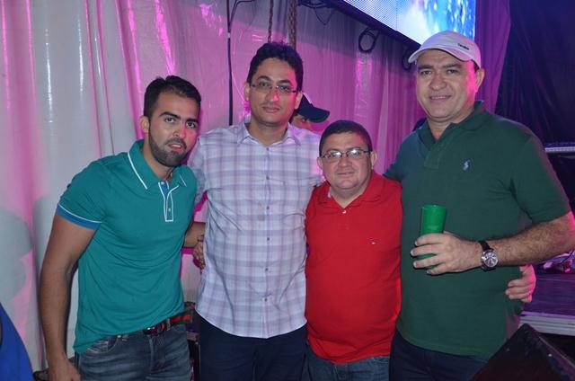 Banda Forró Sacode Colocou todo mundo Pra Dançar - Imagem 133