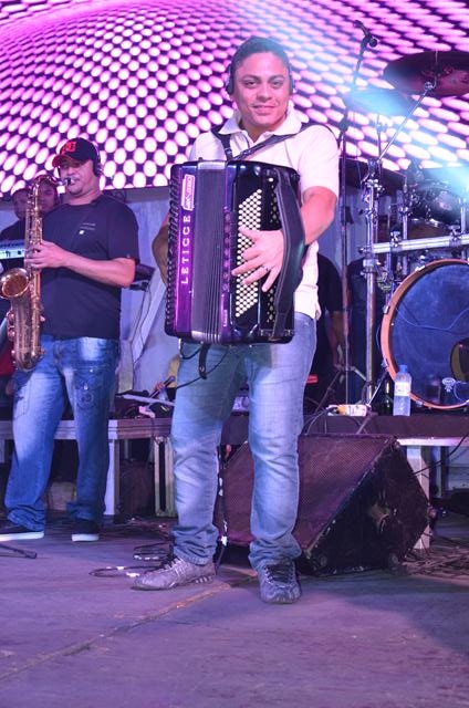 Banda Forró Sacode Colocou todo mundo Pra Dançar - Imagem 90