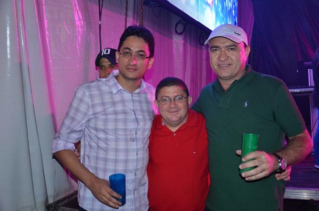 Banda Forró Sacode Colocou todo mundo Pra Dançar - Imagem 134