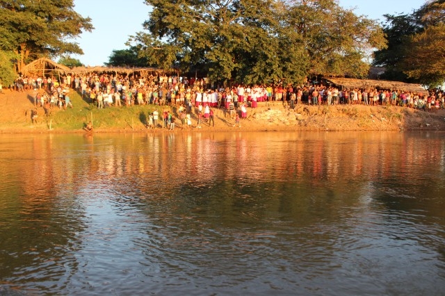 Procissão de São Pedro reuniu milhares de fies nas margens do rio Parnaiba - Imagem 61