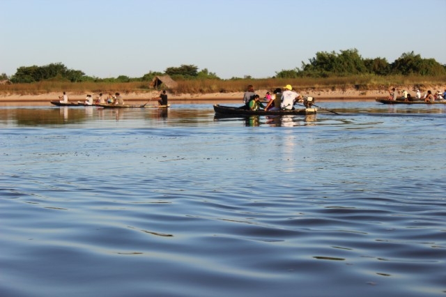 Procissão de São Pedro reuniu milhares de fies nas margens do rio Parnaiba - Imagem 49