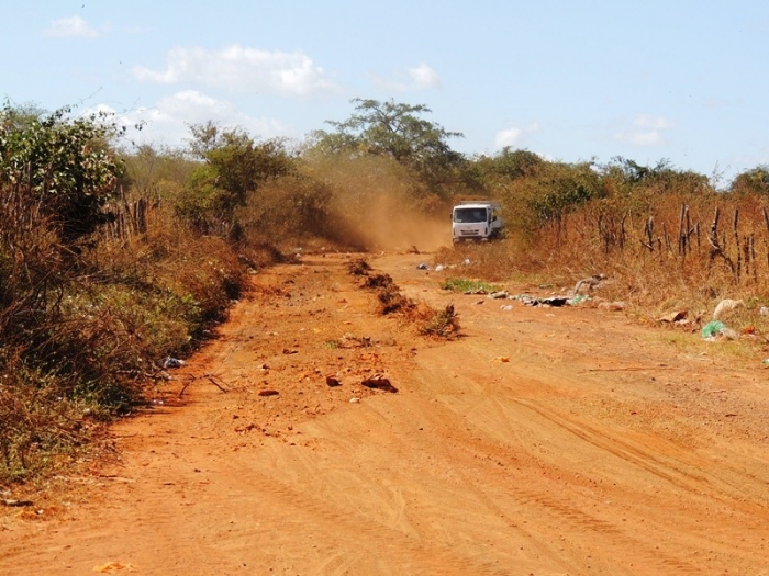 Estrada que liga cidade a comunidade Aroeira está sendo recuperada - Imagem 7