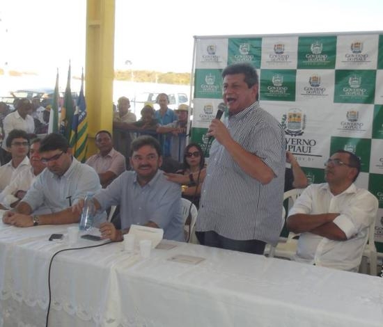 Inaugurado em Elesbão Veloso Terminal Rodoviário “José Osvaldo Barbosa”  - Imagem 3