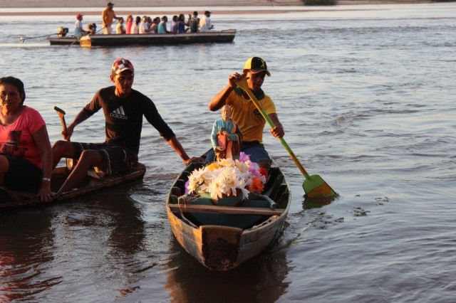 Procissão de São Pedro reuniu milhares de fies nas margens do rio Parnaiba - Imagem 59