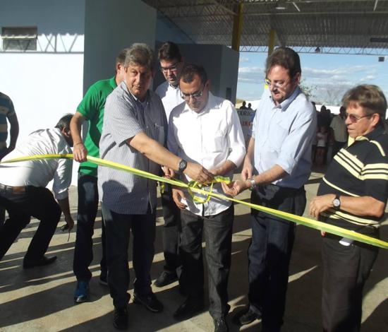 Inaugurado em Elesbão Veloso Terminal Rodoviário “José Osvaldo Barbosa”  - Imagem 1