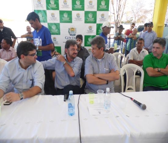 Inaugurado em Elesbão Veloso Terminal Rodoviário “José Osvaldo Barbosa”  - Imagem 8
