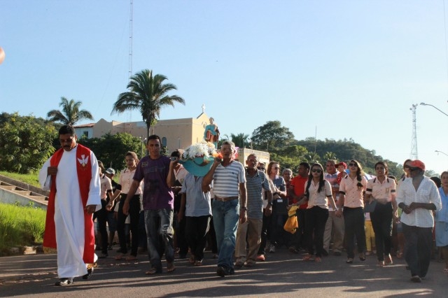 Procissão de São Pedro reuniu milhares de fies nas margens do rio Parnaiba - Imagem 27