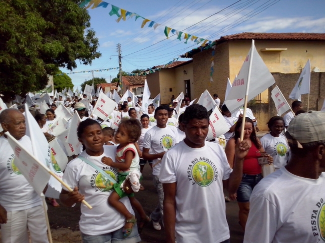 Prefeito Raimundo Ferreira através da SDA realiza a 1º Festa do Agricultor - Imagem 2