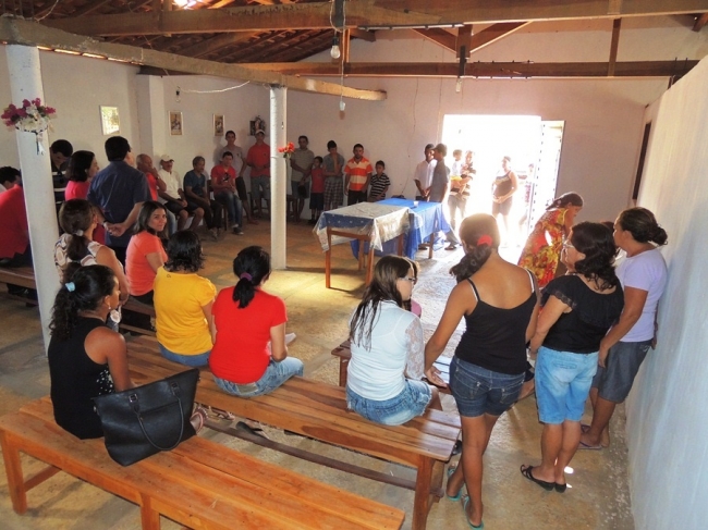 Comunidade Brejinho é beneficiada com abastecimento d’água - Imagem 13