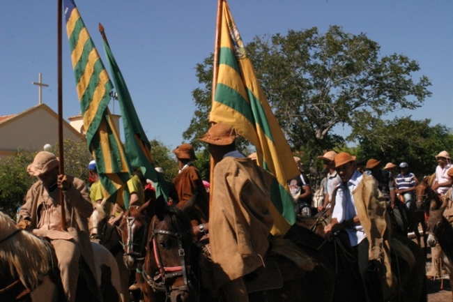 Cavalgada dos Vaqueiros marca último dia da Vaquejada de Santa Rosa do Piauí - Imagem 7