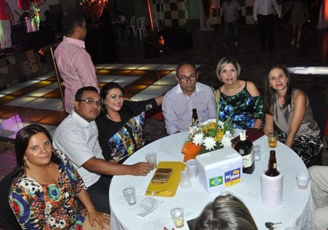 Glamour na Festa das Rosas 2014 - Imagem 30