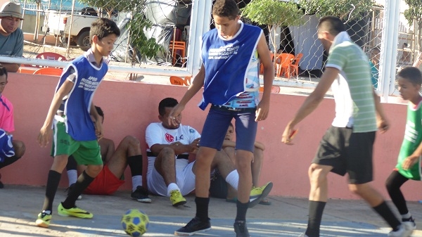 Campeonato de férias é realizado em Santo Inácio - Imagem 15