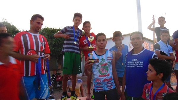 Campeonato de férias é realizado em Santo Inácio - Imagem 2