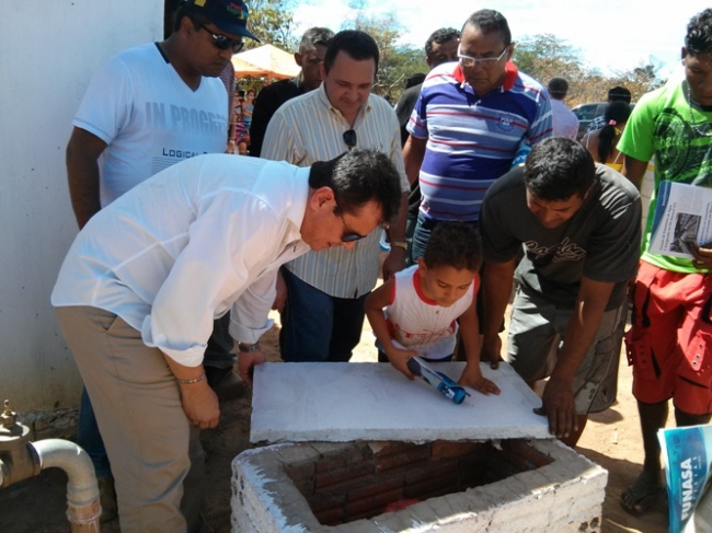 Prefeitura inaugura sistema de abastecimento d´água em comunidades da Zona Rural - Imagem 8