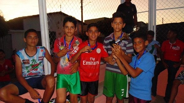 Campeonato de férias é realizado em Santo Inácio - Imagem 1