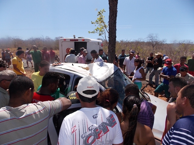 Motorista sai da pista bate em árvore e morre na PI-119 - Imagem 6