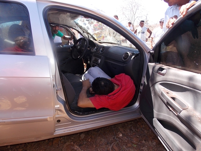 Motorista sai da pista bate em árvore e morre na PI-119 - Imagem 21