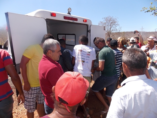 Motorista sai da pista bate em árvore e morre na PI-119 - Imagem 11