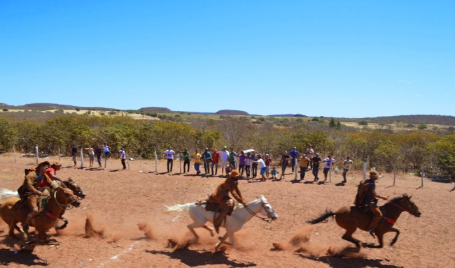 Prefeitura realiza 32ª Festa dos Vaqueiros e distribui prêmios aos participantes - Imagem 49